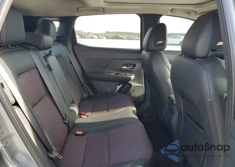 2025 Nissan Kicks Sr из США, поврежденный, VIN 3N8AP6DC4SL394233